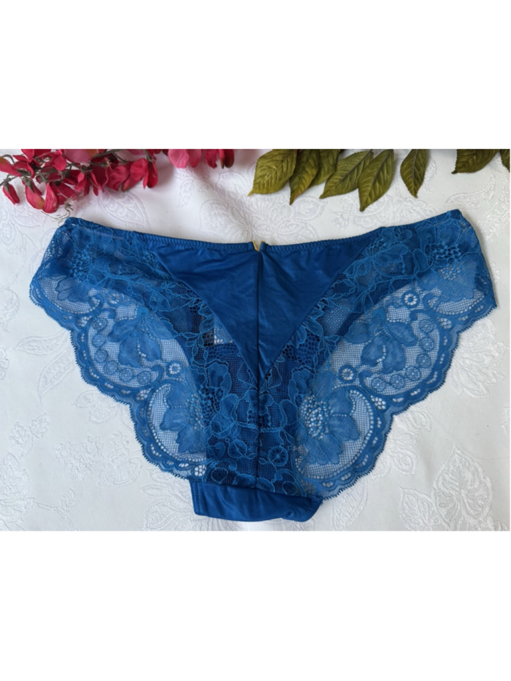 VICTORIA'S SECRET M BLUE SILKY LACE BACK CHEEKYBIKINI CHEEKINI TANGA PANTIES NWT